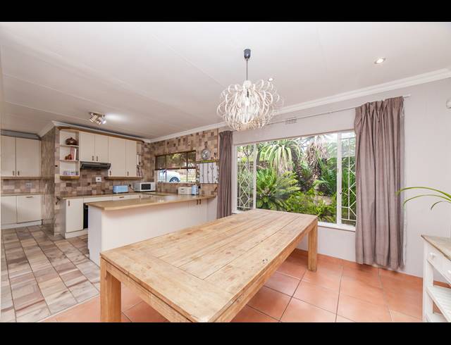 4 BEDROOM HOUSE FOR SALE IN WENDYWOOD